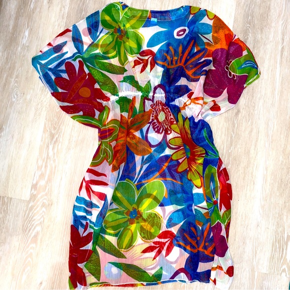 Ocean Club Colorful Floral Cover Up - Picture 6 of 6